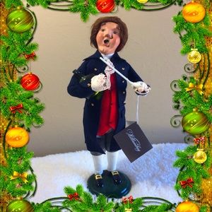 🎁Byers’ Choice Christmas Caroler🎁